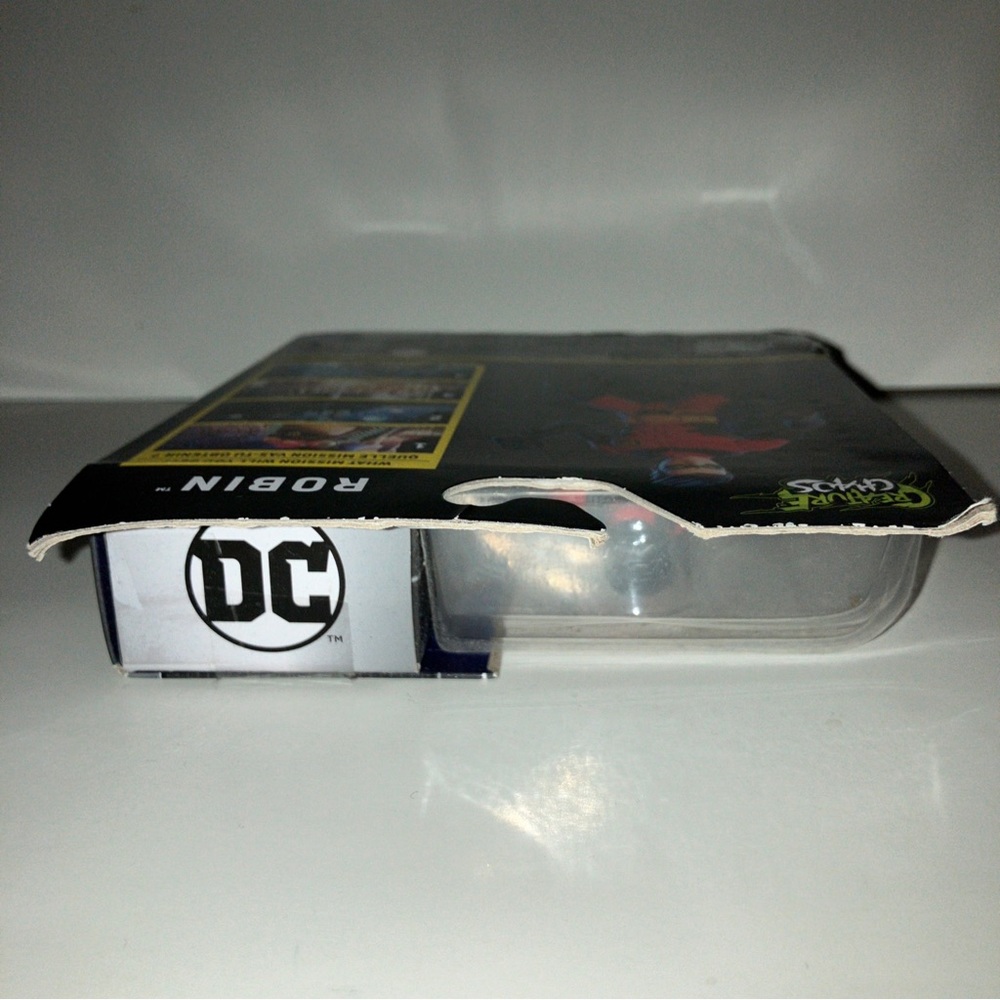 DC Comics Figure - Picture 7 of 7
